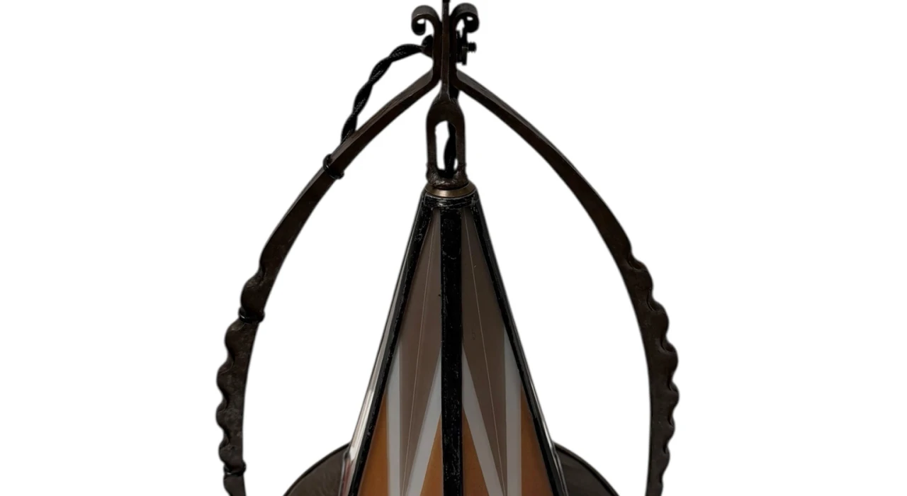 Art Deco Amsterdamse School Table Lamp by Amsterdamsche Kunstsmederij, 1920s